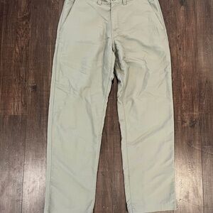 REI Chino Pants Men's 30x30 Tan 100% Nylon Slash Pockets Straight Leg Zip Fly